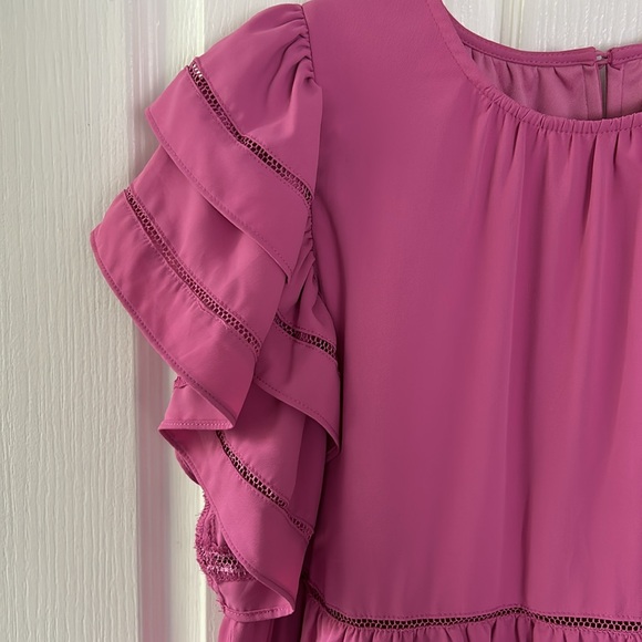 Strat and bolt dress - Picture 2 of 4